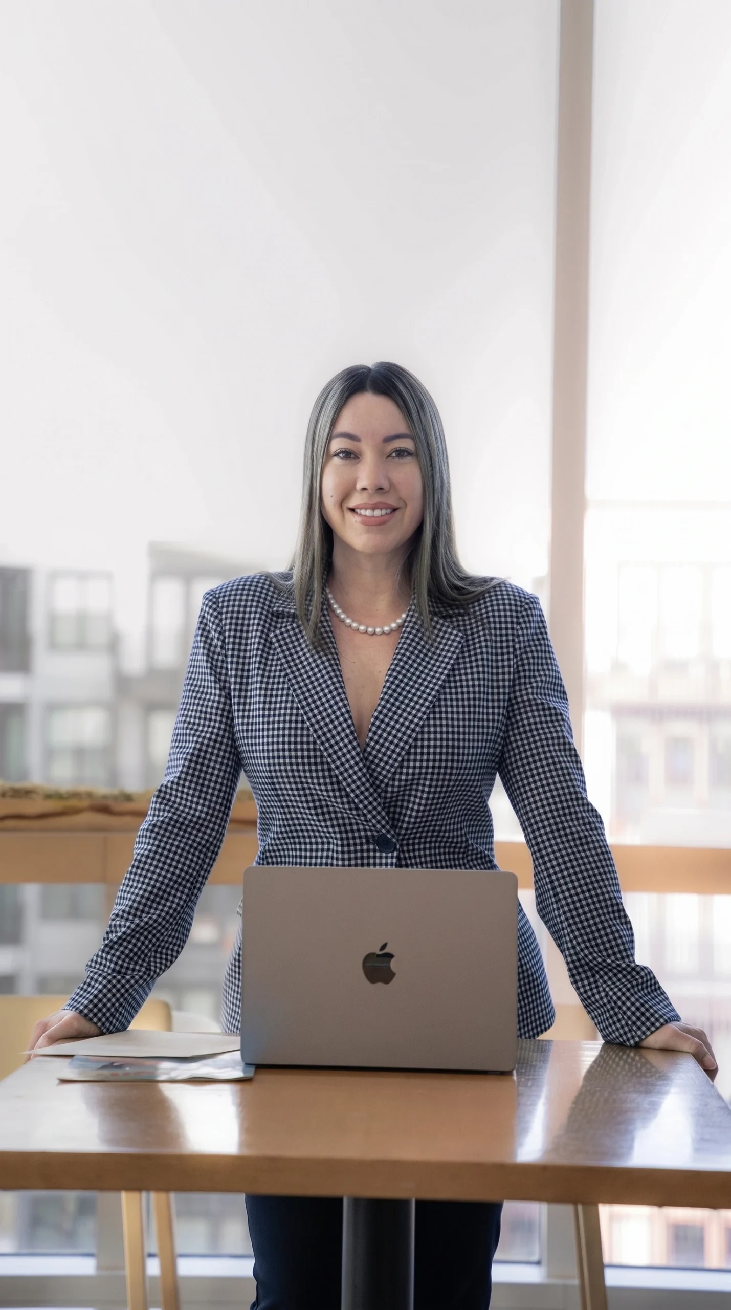 Elizabeth Yeras Broker